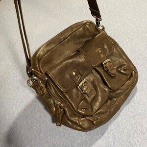 Kenneth Cole New York Brown Leather Crossbody Bag With Dual Front Pockets